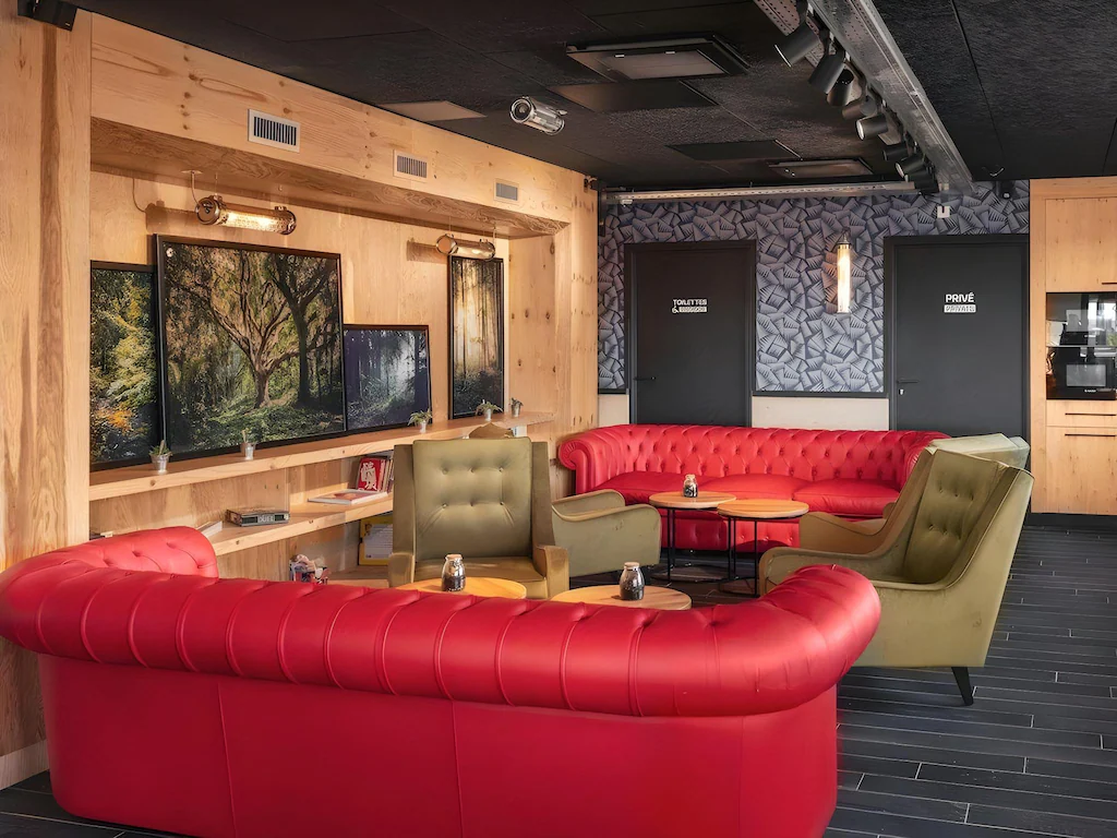 에클로 호텔 파리 포르트 드 베르사유: 10만원대 에펠탑 뷰, 2024년 신축 가성비 숙소